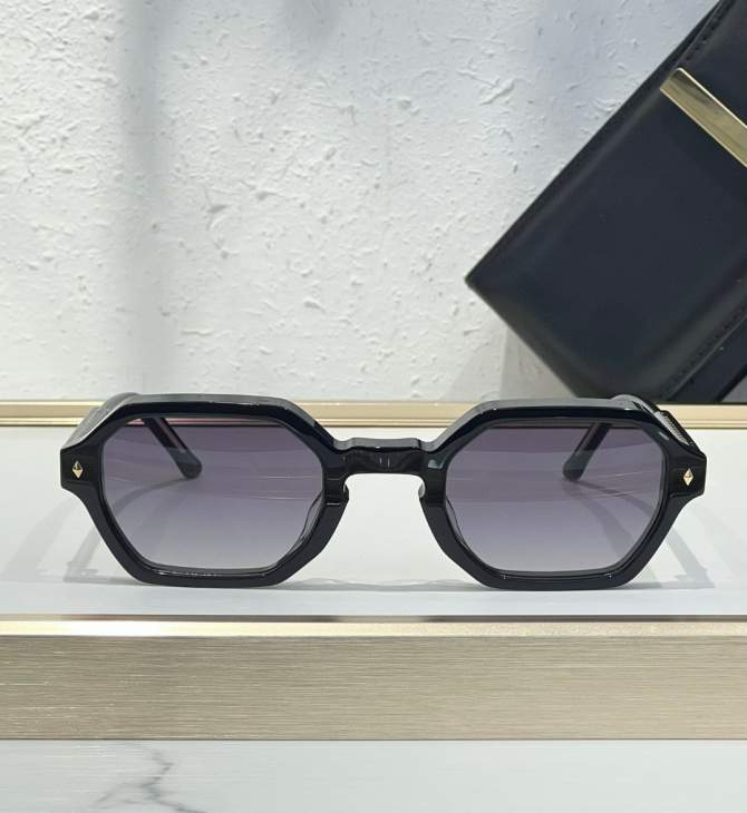 Picture of Kuboraum Sunglasses _SKUfw70683245fw